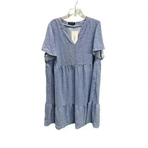 BloomChic Women's Size 18-20 2X Dress White/Blue Stripes Shorts Sleeve NWT